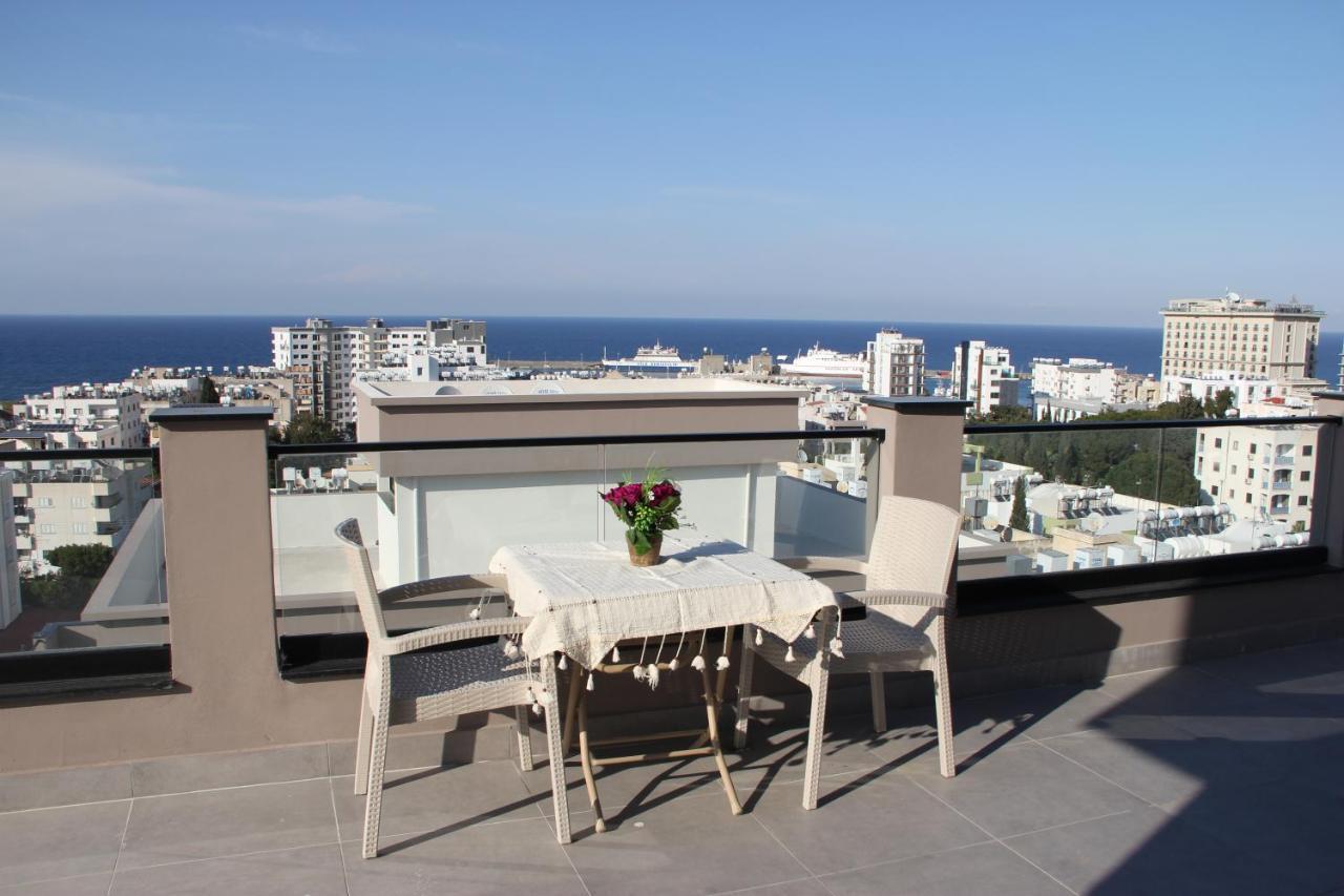 Okman Homes Кирения Екстериор снимка