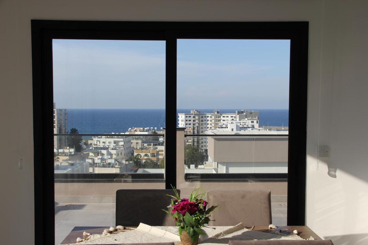Okman Homes Кирения Екстериор снимка
